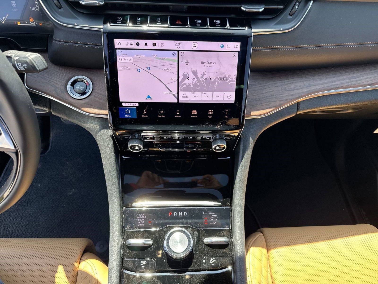 New 2025 Jeep Grand Cherokee Summit w/ Luxury Tech Group V image 23