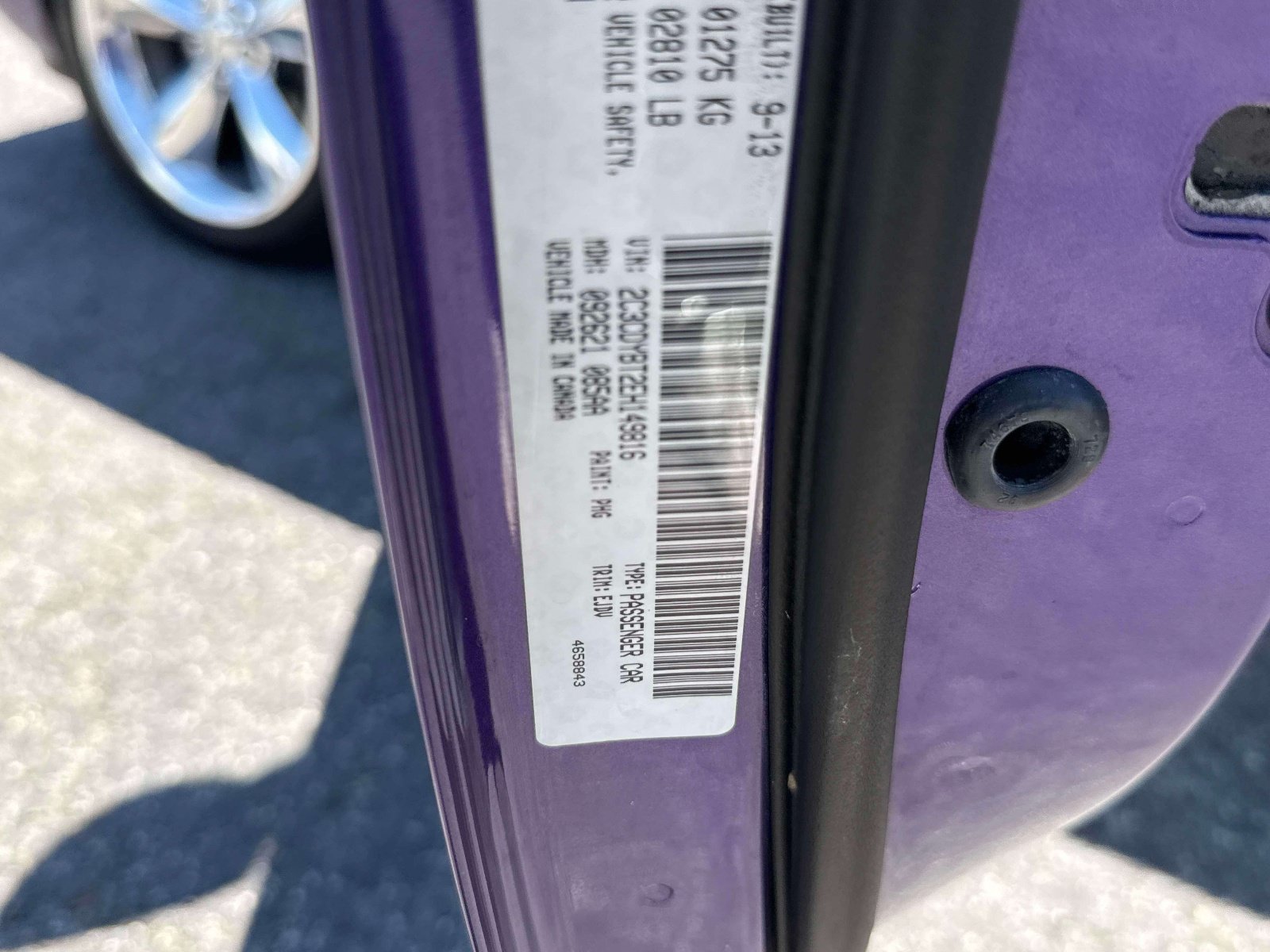 Used 2014 Dodge Challenger R/T RWD image 31