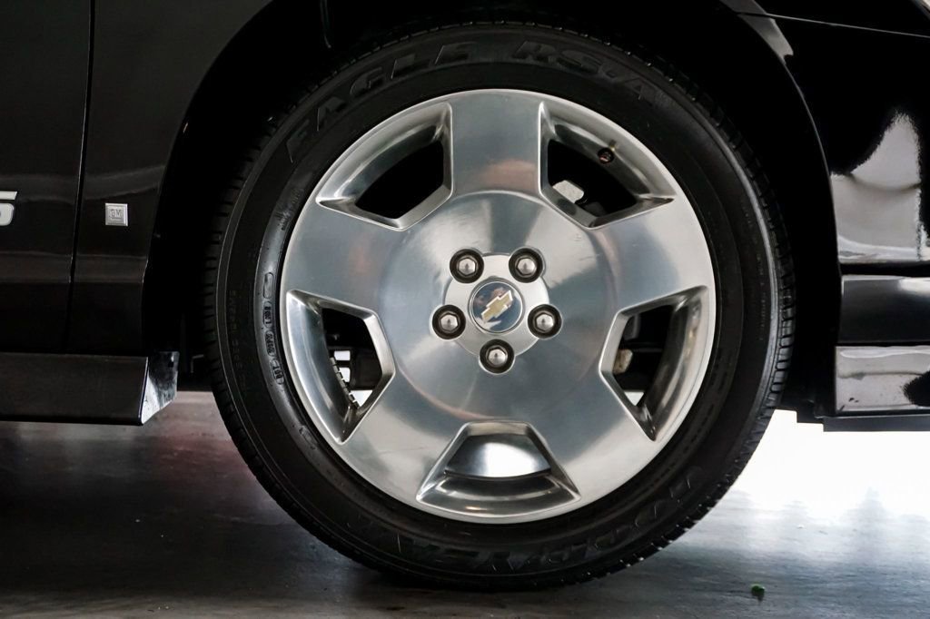 Used 2006 Chevrolet Monte Carlo SS w/ Convenience Package FWD image 40