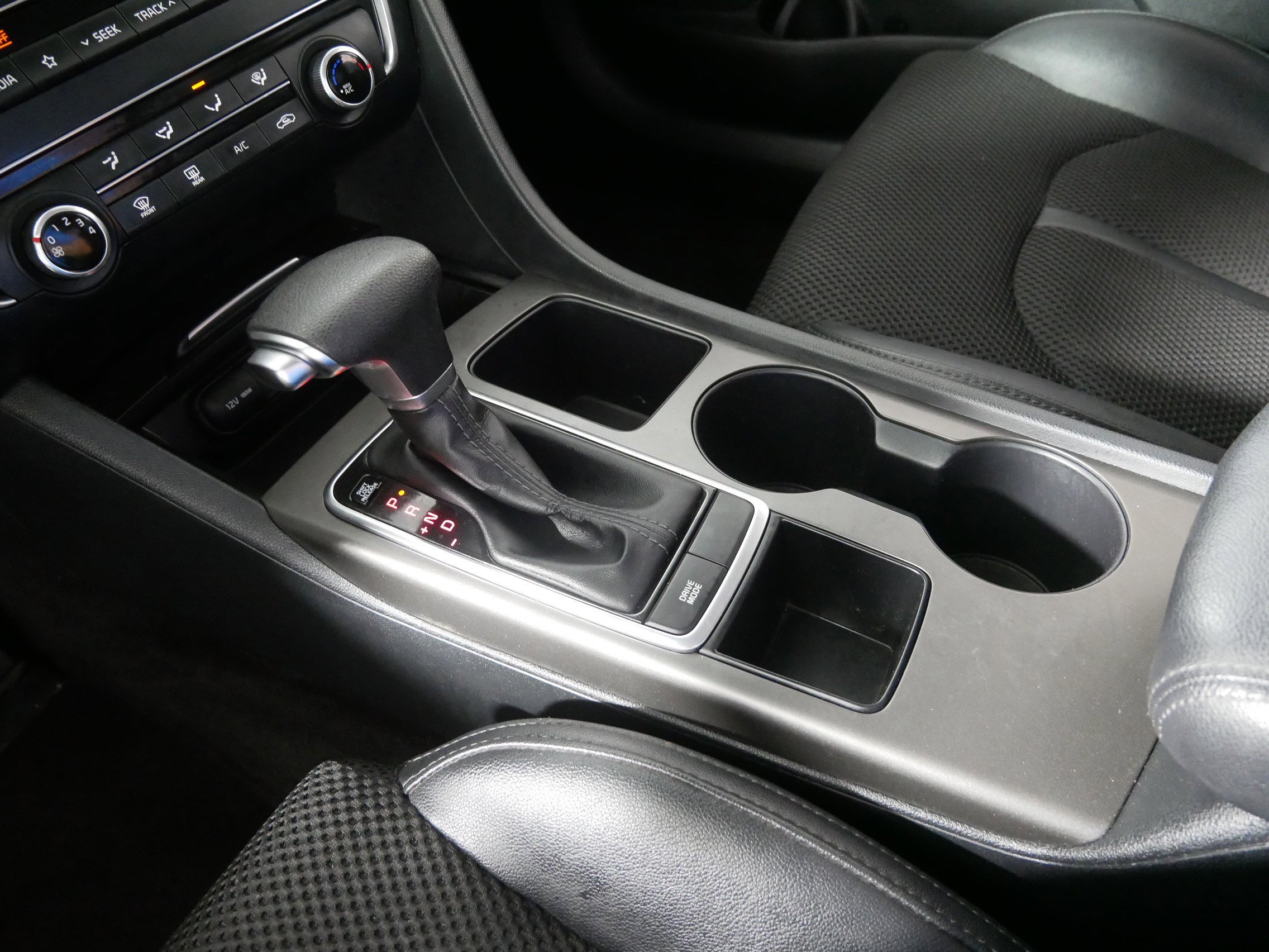 Used 2020 Kia Optima S image 24