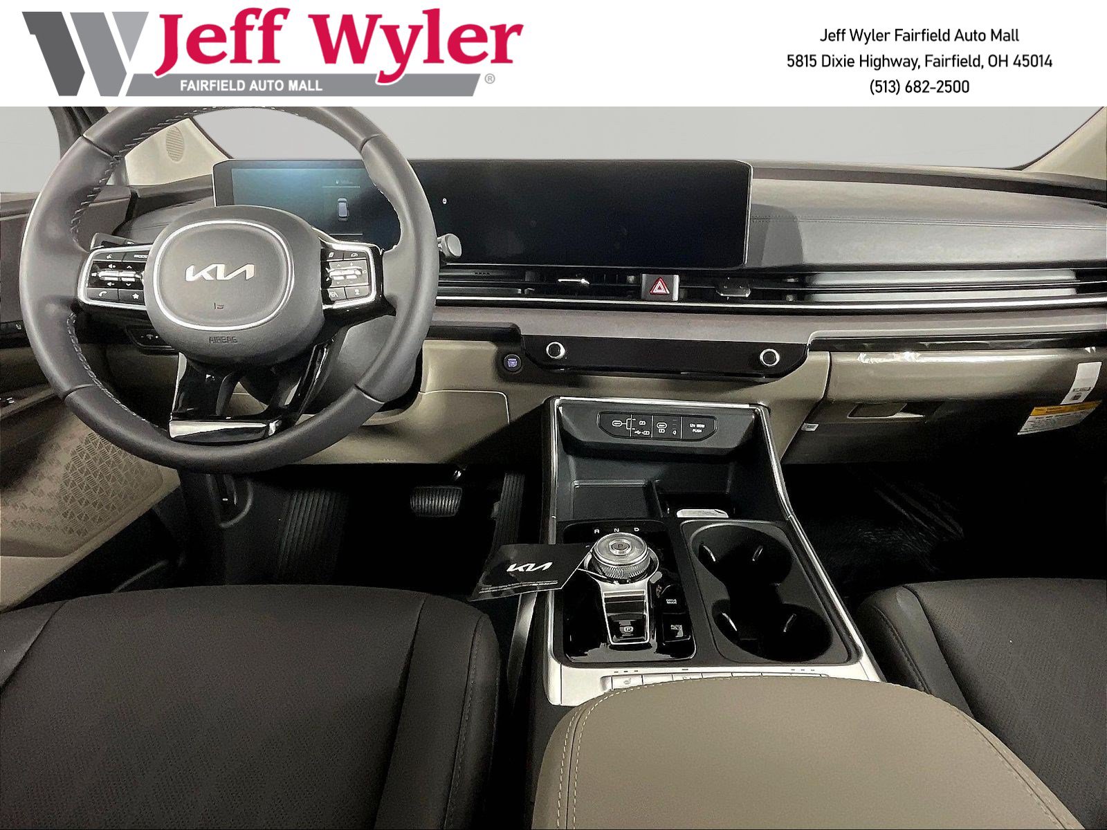 New 2026 Kia Carnival EX FWD image 10