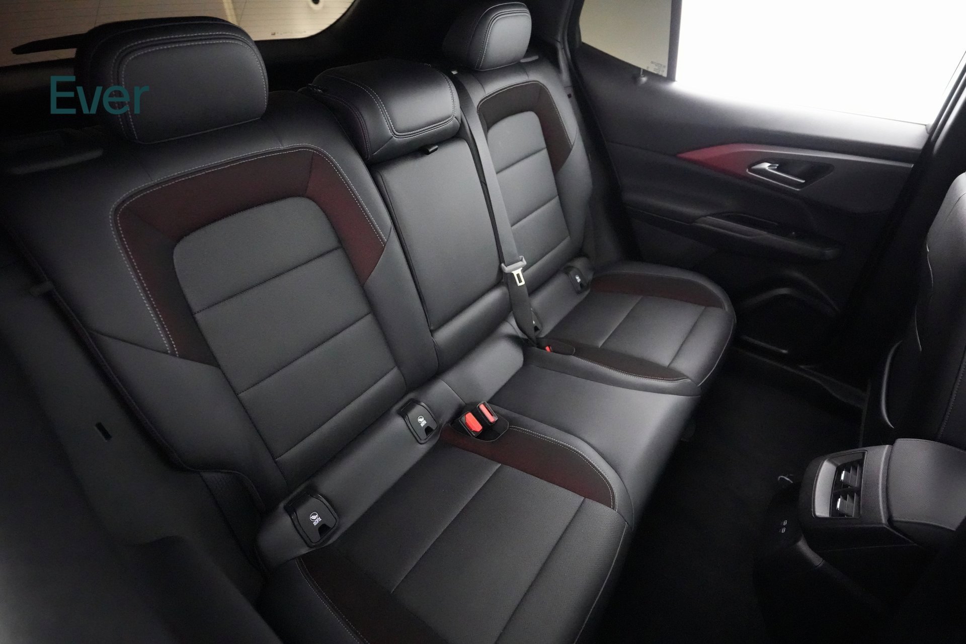 Used 2024 Chevrolet Equinox EV RS image 9