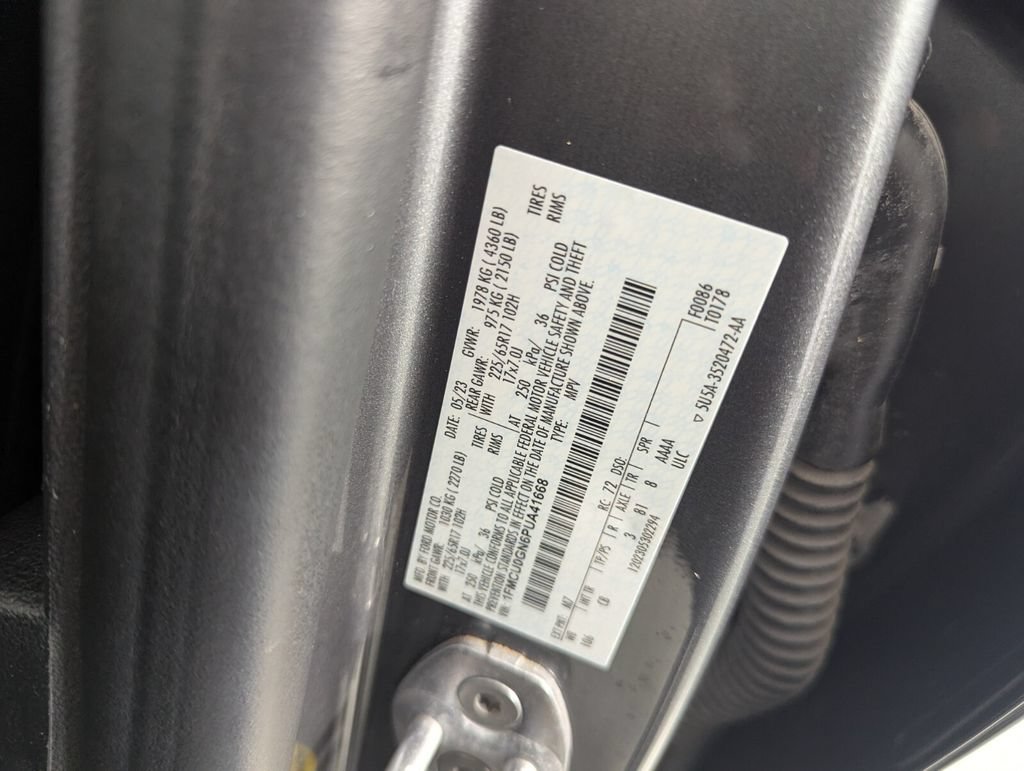 Used 2023 Ford Escape Active FWD image 27