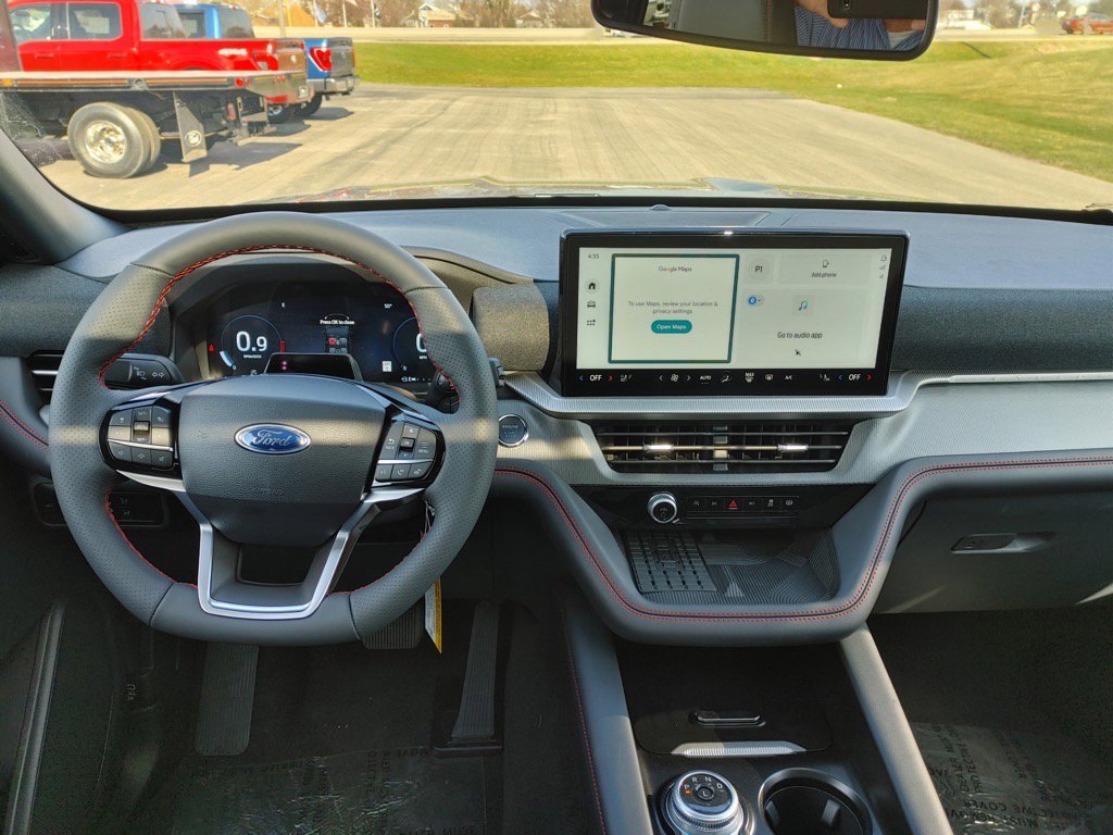 New 2025 Ford Explorer ST-Line w/ Premium Package image 11