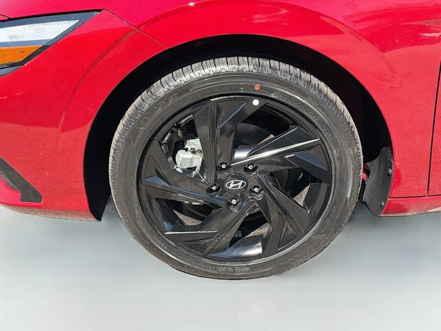 New 2026 Hyundai Elantra SEL Sport Premium FWD image 32