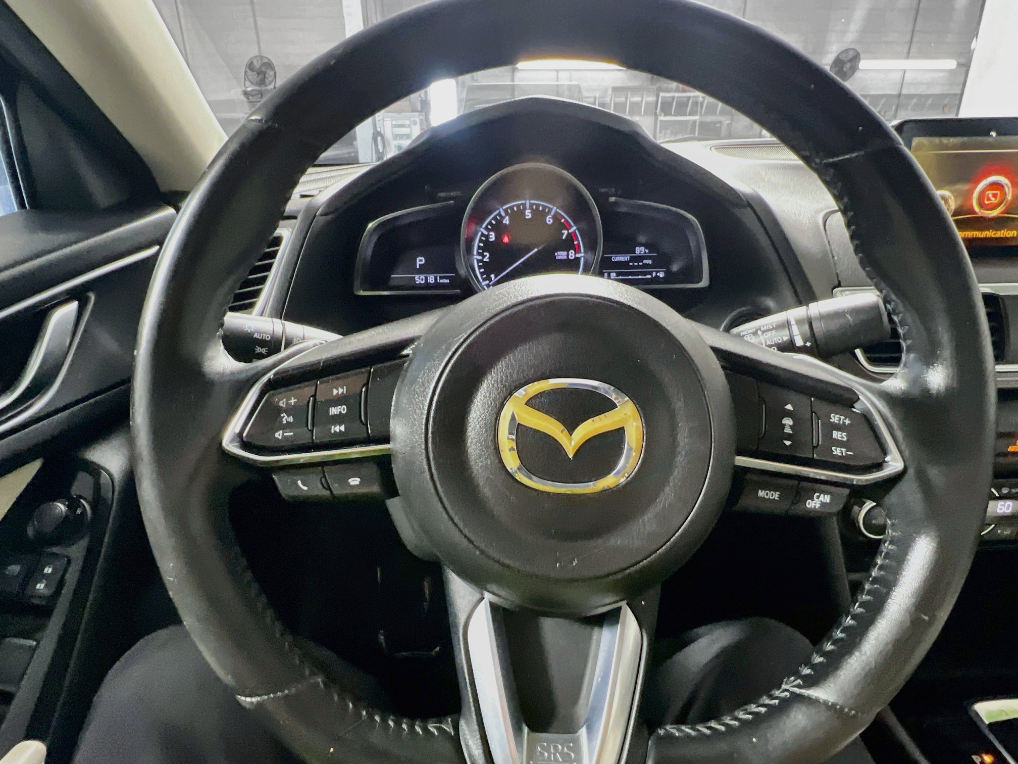 Used 2017 MAZDA MAZDA3 Grand Touring w/ Premium Equipment Package FWD image 18