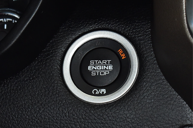Used 2020 RAM 1500 Laramie AWD/4WD image 21