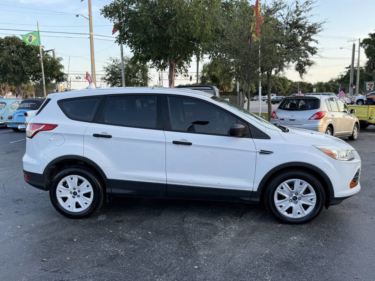 Used 2014 Ford Escape S image 8