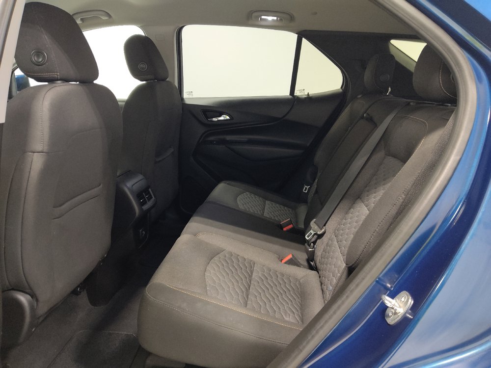 Used 2020 Chevrolet Equinox LT w/ Driver Convenience Package FWD image 18