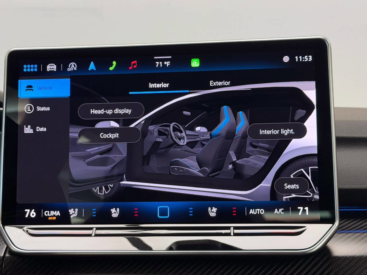 Used 2025 Volkswagen Golf R Black Edition image 72