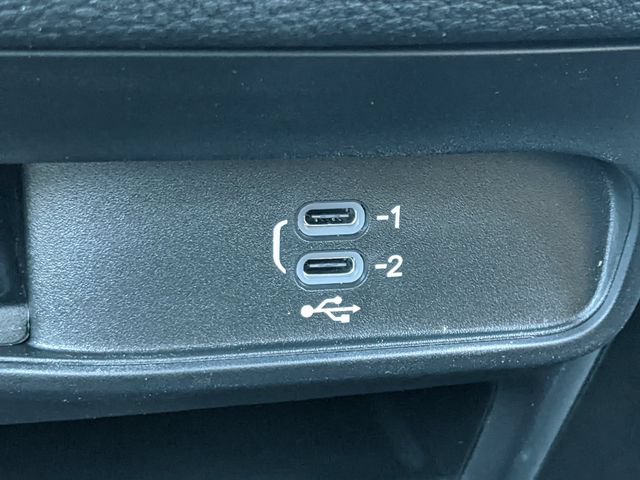 New 2026 Chrysler Pacifica Select FWD image 24