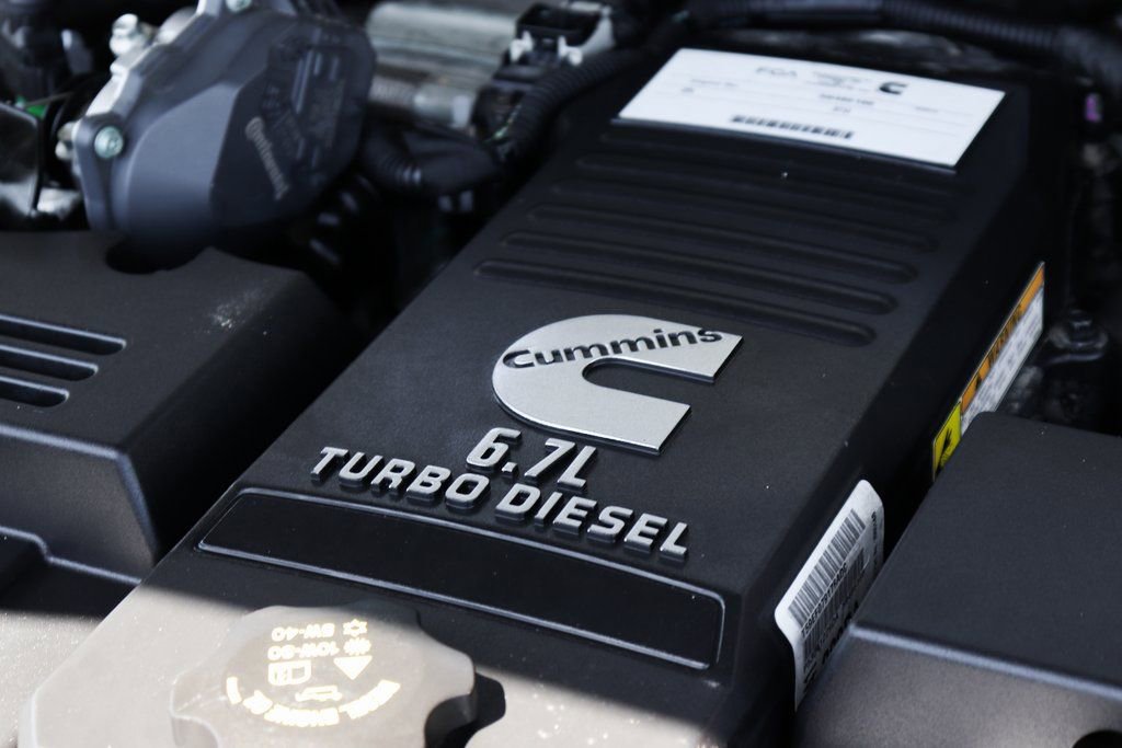 Used 2021 RAM 2500 Tradesman w/ Chrome Appearance Group image 13