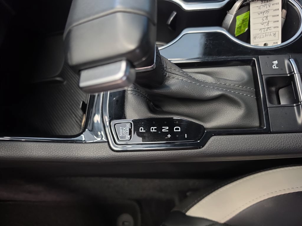 Certified 2026 Kia K5 GT-Line FWD image 32