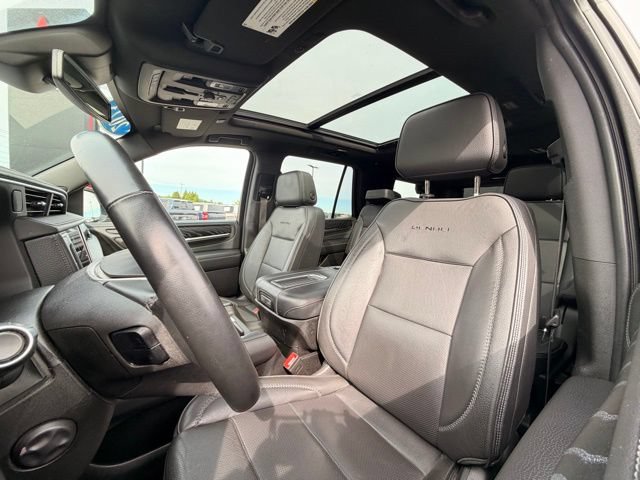 Used 2023 GMC Yukon Denali AWD/4WD image 20