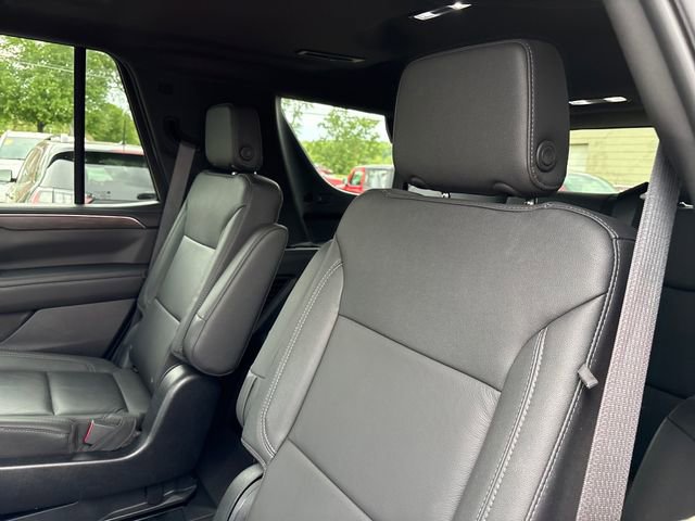 Used 2023 Chevrolet Tahoe Z71 w/ Z71 Off-Road Package AWD/4WD image 22