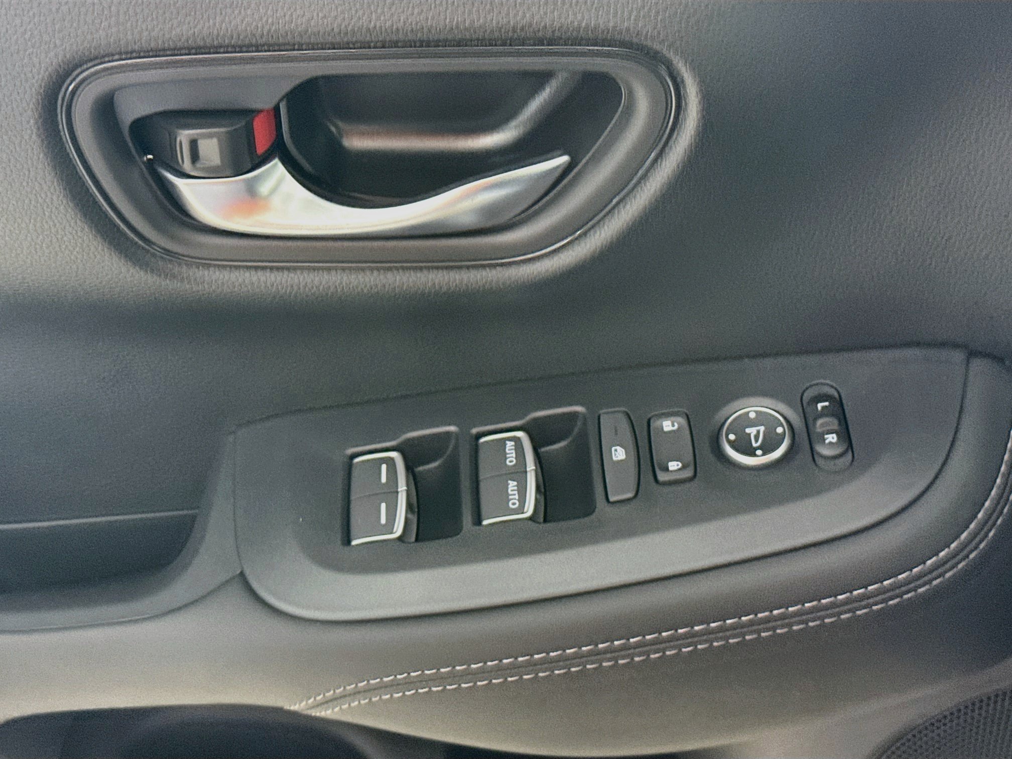 New 2027 Honda HR-V EX-L image 20