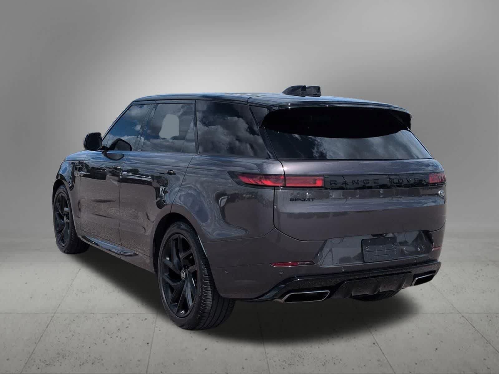 Used 2023 Land Rover Range Rover Sport SE Dynamic AWD/4WD image 4