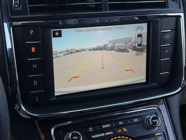 Used 2019 Lincoln Continental Premiere image 29