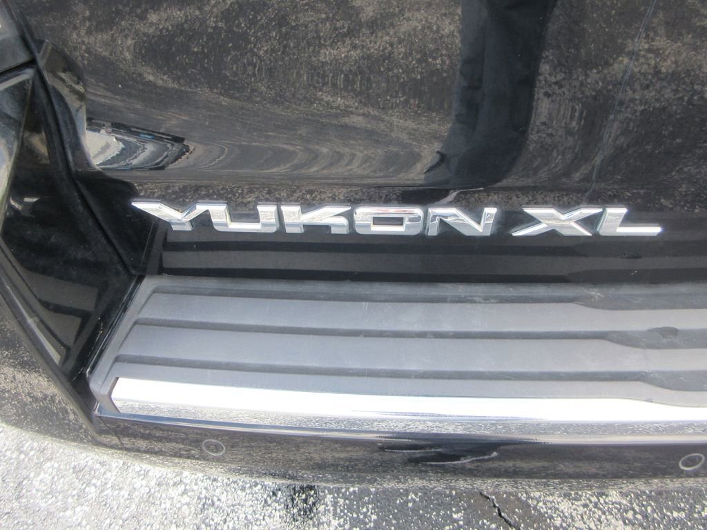 Used 2020 GMC Yukon XL Denali image 10