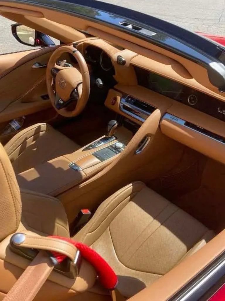 Used 2021 Lexus LC 500 Convertible w/ Touring Package RWD image 13