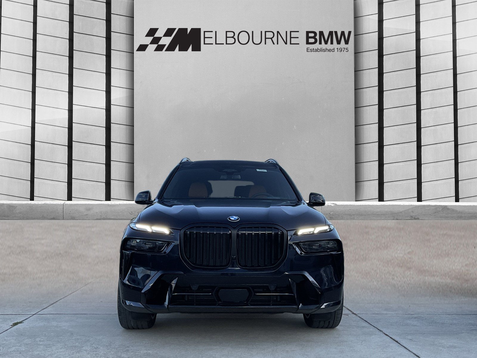 New 2027 BMW X7 xDrive40i w/ M Sport Package AWD/4WD image 2