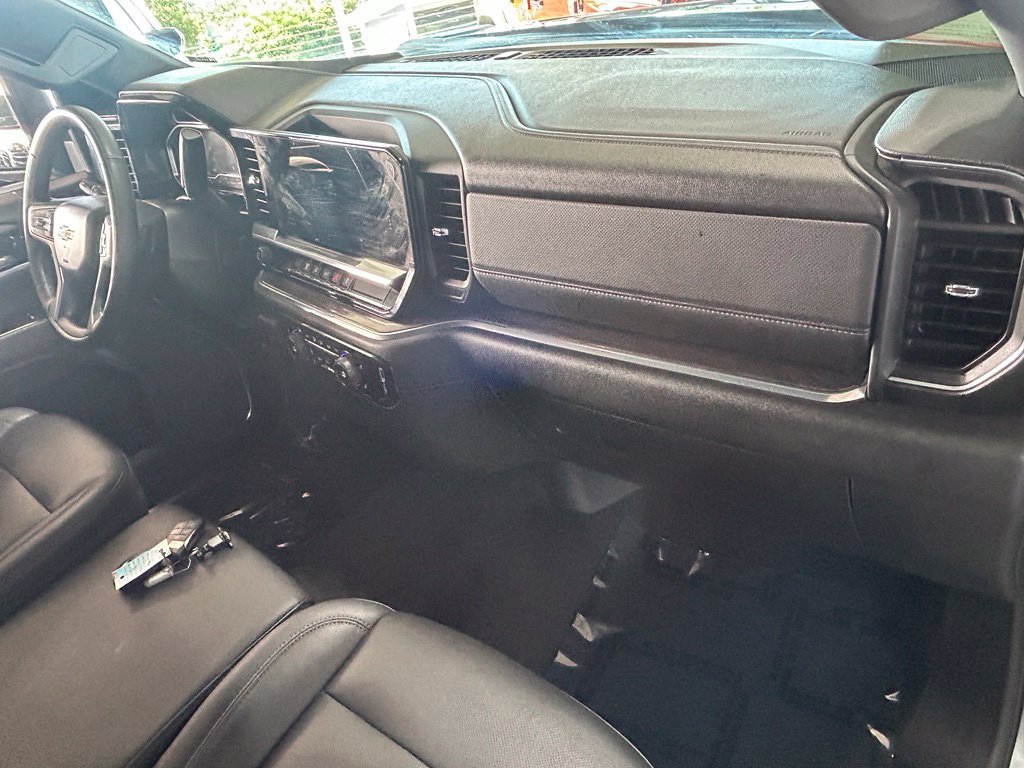 Used 2024 Chevrolet Silverado 2500 LTZ AWD/4WD image 40