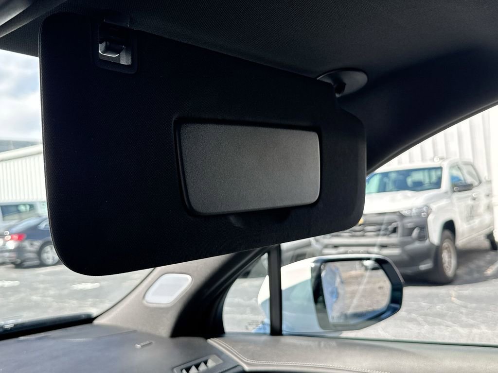 Used 2025 Cadillac XT6 Premium Luxury w/ Technology Package image 34