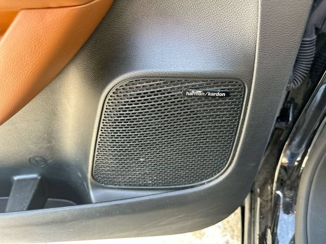 Used 2024 Chrysler Pacifica Pinnacle AWD/4WD image 28