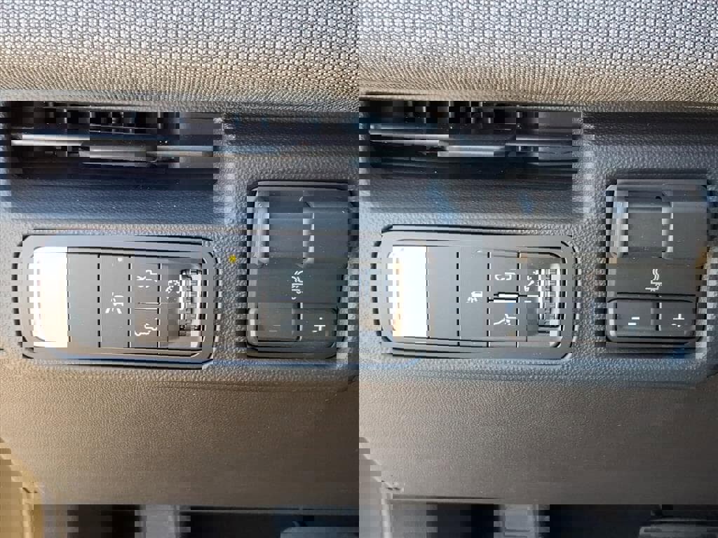 New 2026 GMC Sierra EV Elevation image 17