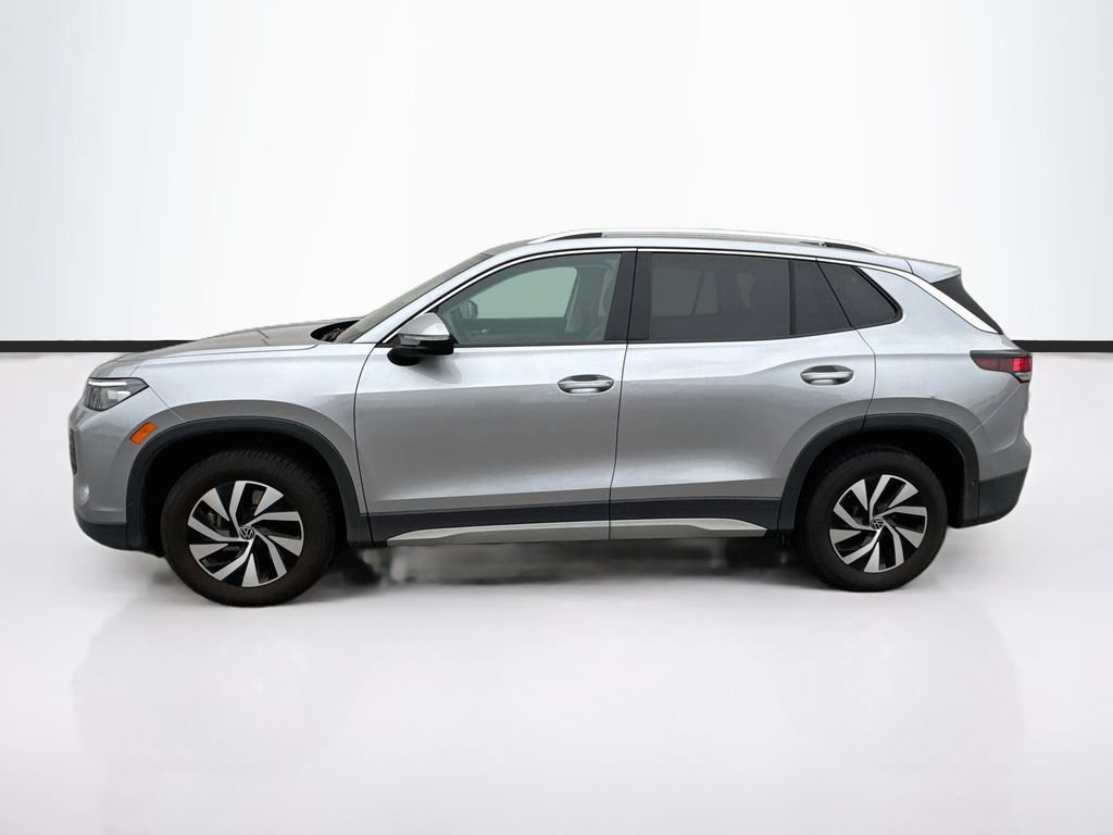 Certified 2025 Volkswagen Tiguan S AWD/4WD image 8