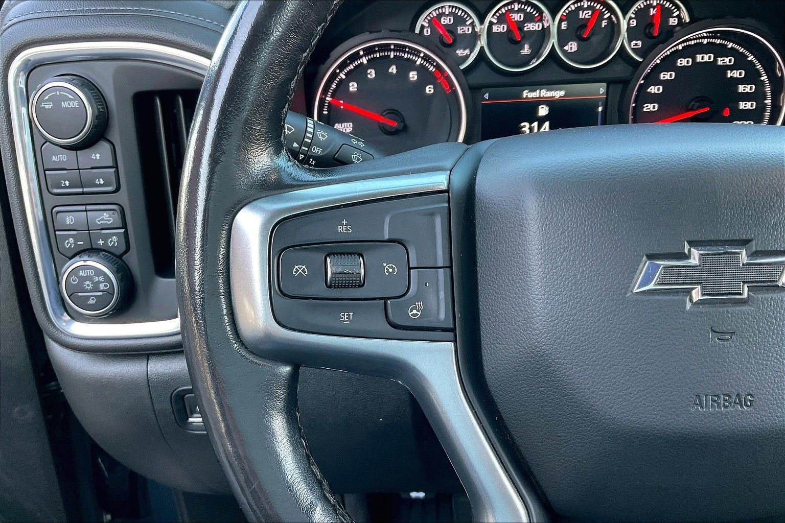 Used 2020 Chevrolet Silverado 1500 RST w/ True North Edition image 11