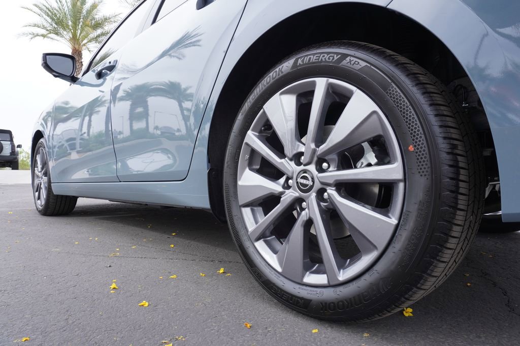 New 2026 Nissan Sentra SL FWD image 6
