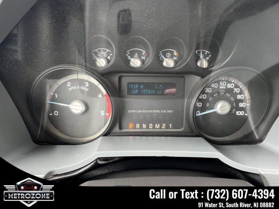 Used 2013 Ford F550 4x4 Crew Cab Super Duty w/ Payload Upgrade Pkg image 23