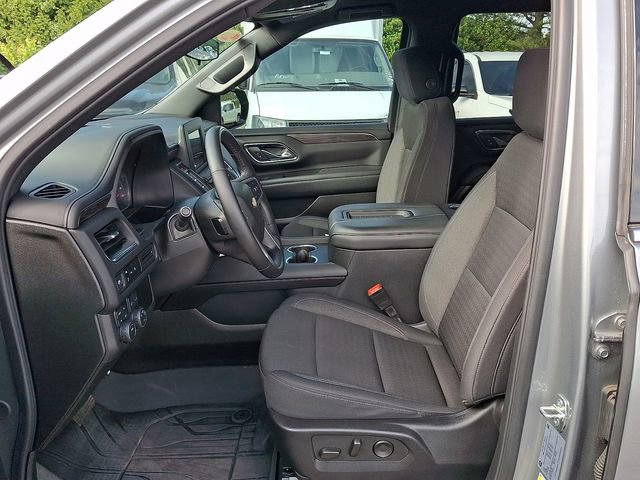 Used 2024 Chevrolet Tahoe LS AWD/4WD image 11