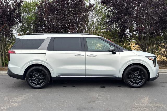 New 2026 Kia Carnival SX Prestige FWD image 3