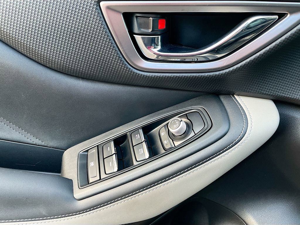 Used 2024 Subaru Forester Limited image 18