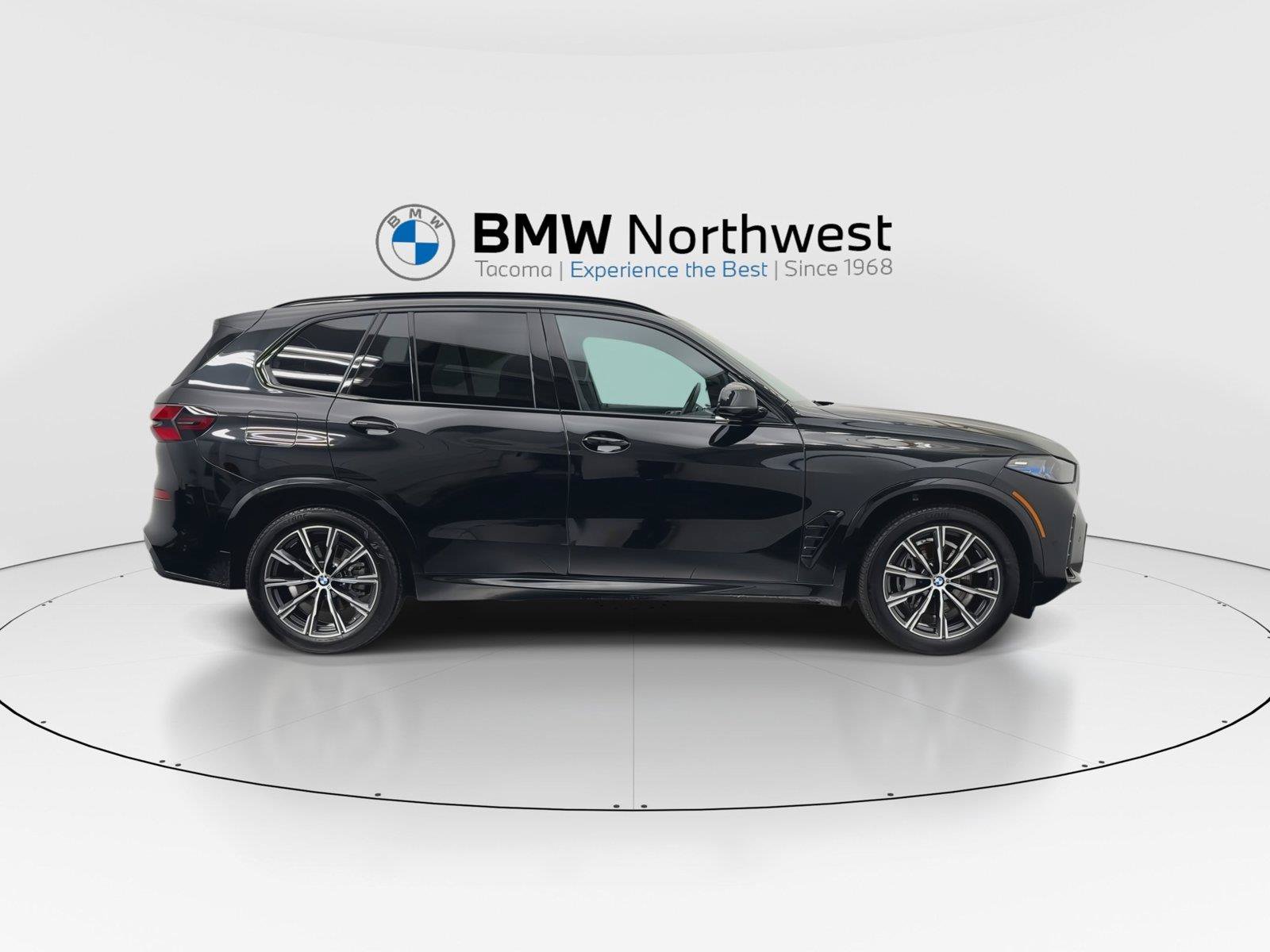 Used 2024 BMW X5 xDrive40i w/ Executive Package AWD/4WD image 5