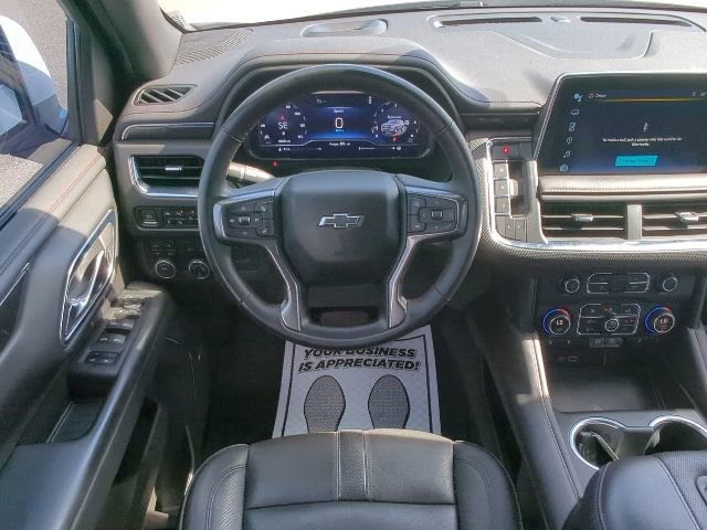 Used 2023 Chevrolet Suburban RST w/ Luxury Package AWD/4WD image 6