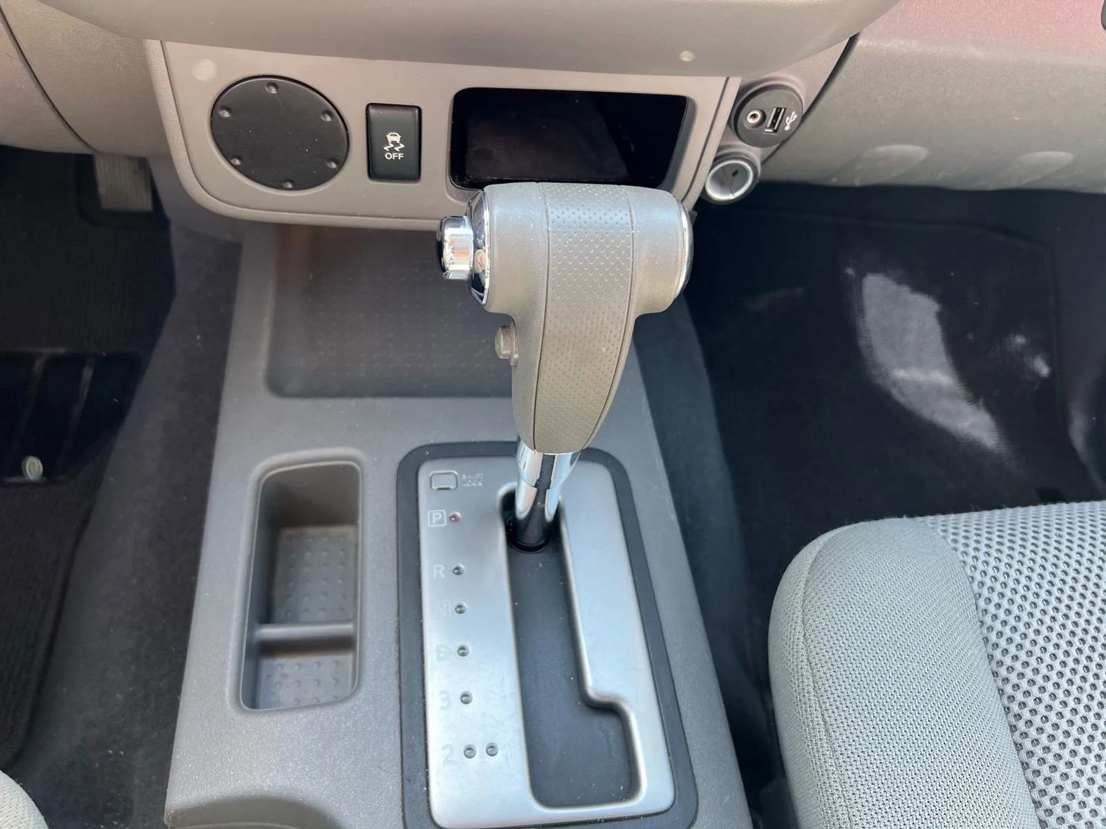 Used 2019 Nissan Frontier SV image 19