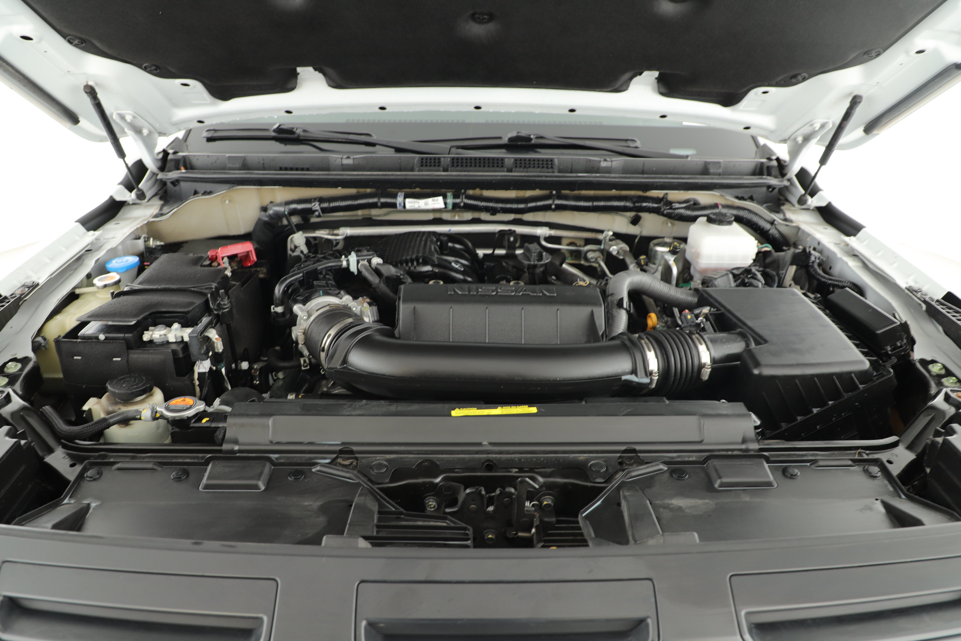 Used 2025 Nissan Frontier S w/ S Utility Package AWD/4WD image 6