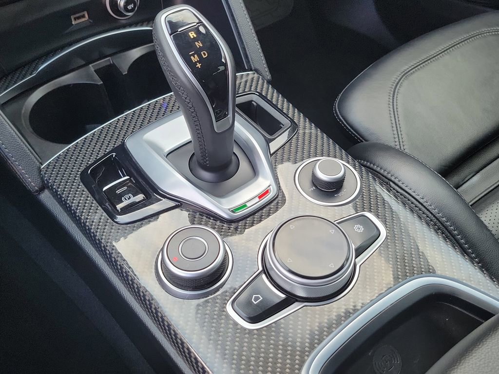 Used 2022 Alfa Romeo Stelvio Quadrifoglio w/ Active Assist Plus Package image 12