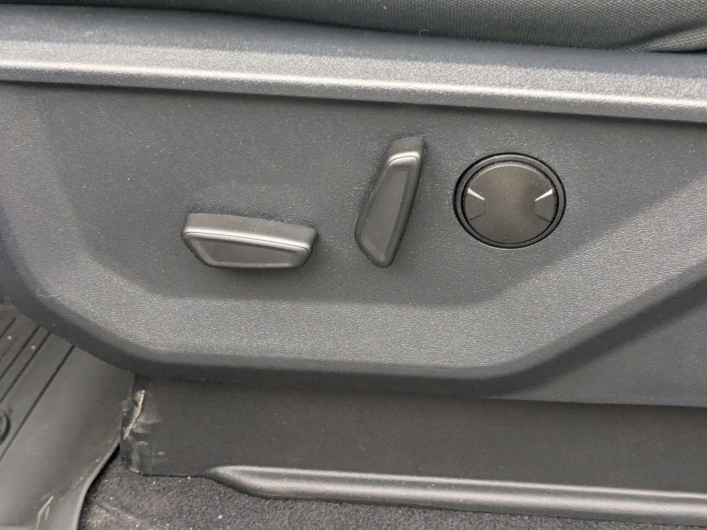 New 2026 Ford F150 XLT w/ Equipment Group 302A MID image 21