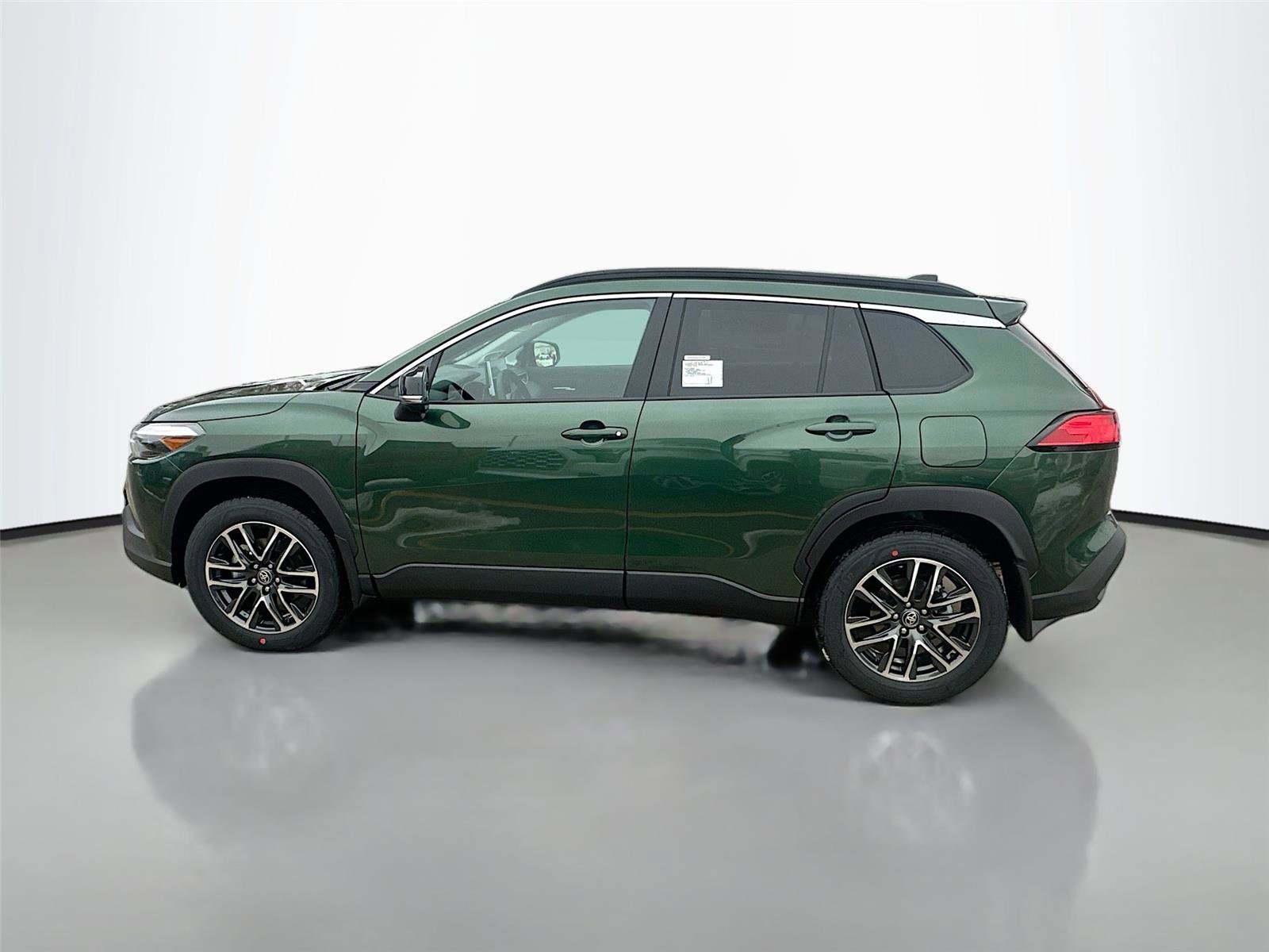 New 2026 Toyota Corolla Cross XLE image 4