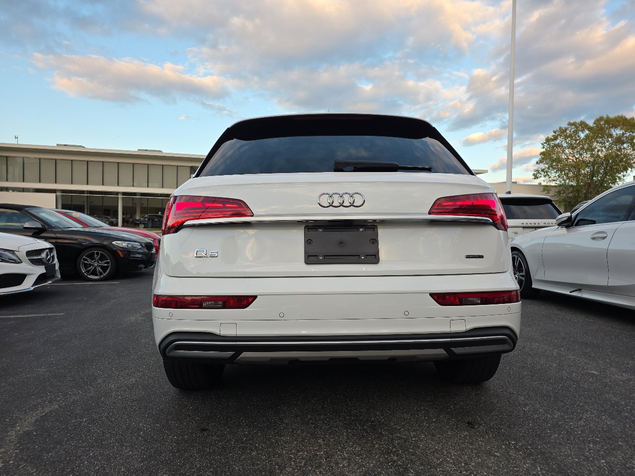 Used 2023 Audi Q5 2.0T Premium w/ Convenience Package image 83