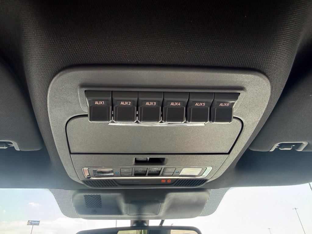 New 2026 Ford F250 Platinum AWD/4WD image 37