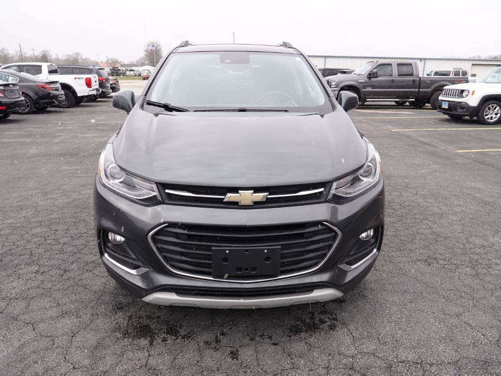 Used 2020 Chevrolet Trax Premier image 2