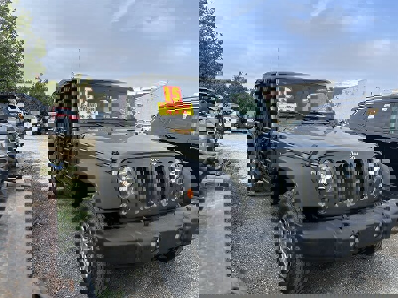 Used 2015 Jeep Wrangler Unlimited Sport w/ Trailer Tow Group image 24