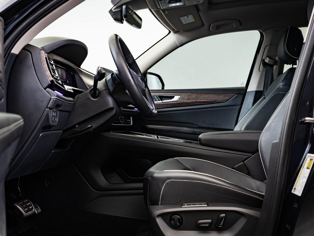 Used 2024 Volkswagen Atlas SEL Premium R-Line image 20