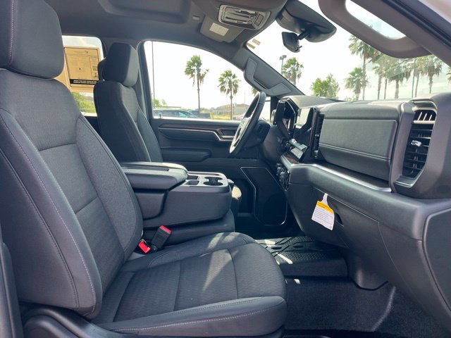 Used 2025 Chevrolet Silverado 1500 LT RWD image 21