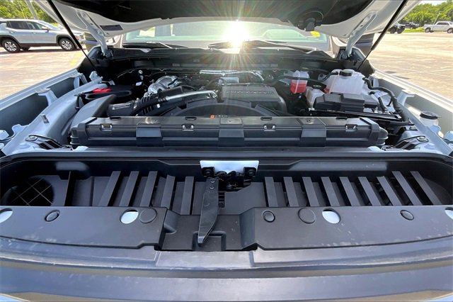 New 2025 GMC Sierra 2500 SLT image 11